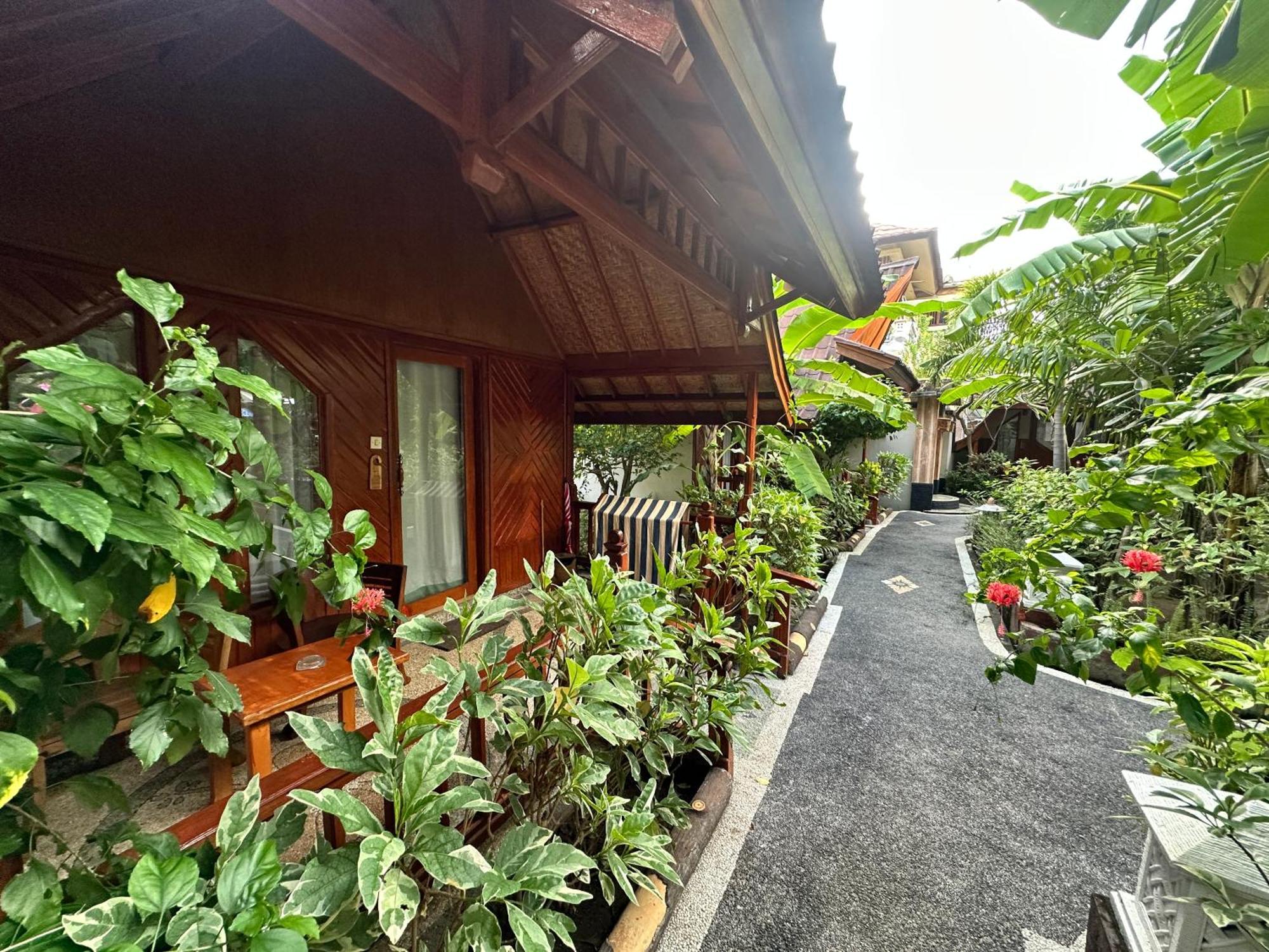 Sunny Rose Bungalows Gili Air - Adults Only 외부 사진