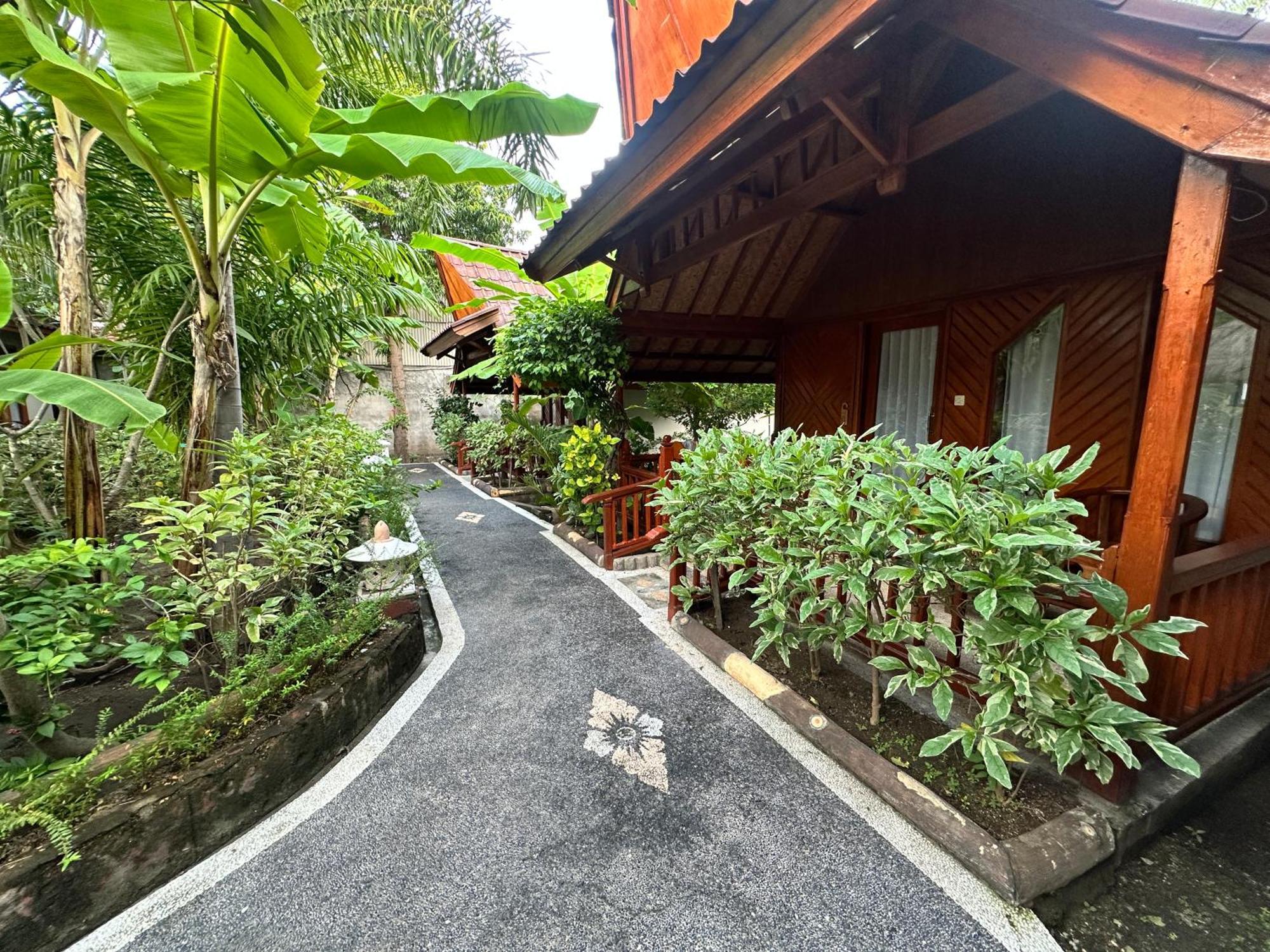 Sunny Rose Bungalows Gili Air - Adults Only 외부 사진
