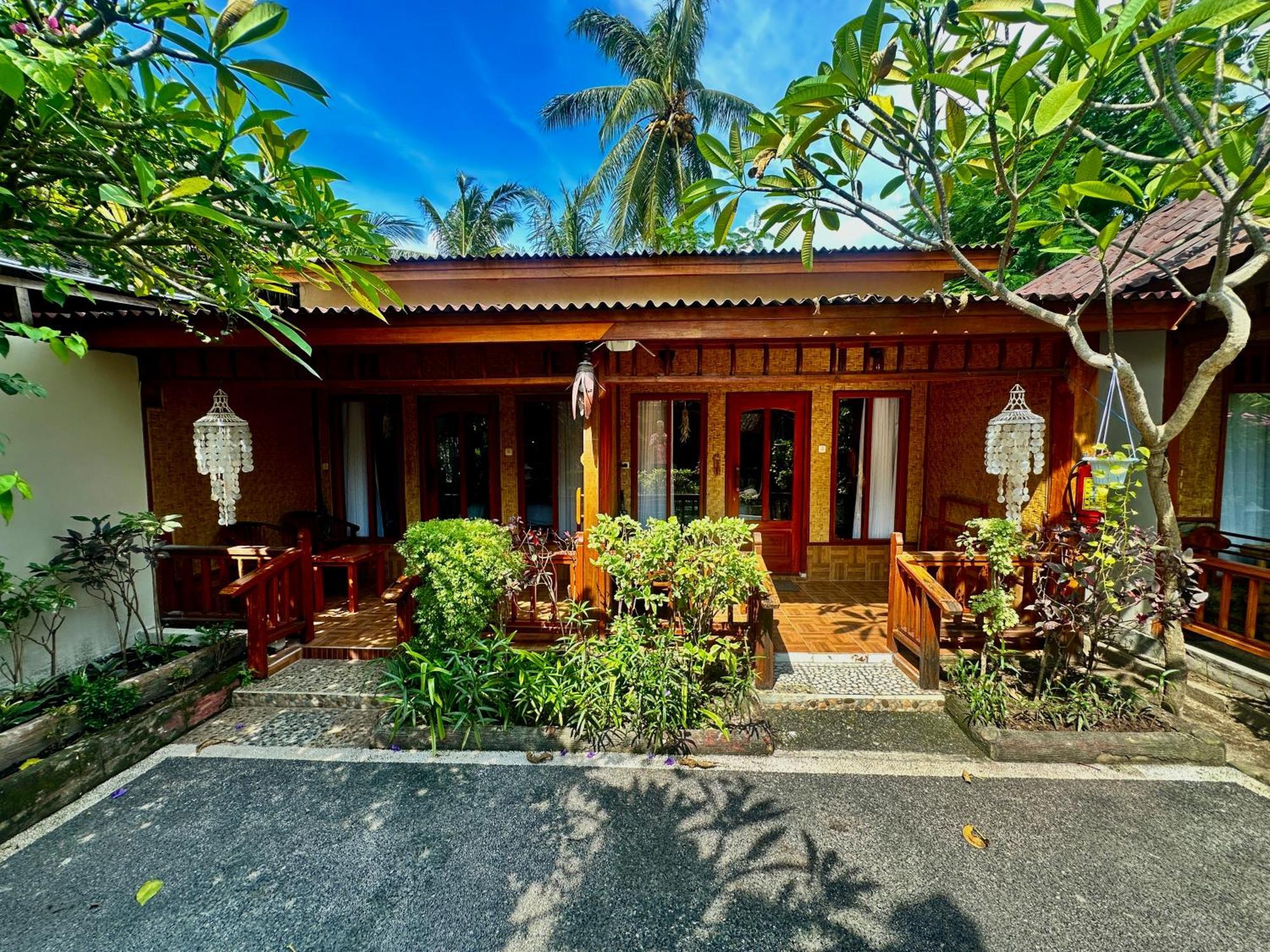 Sunny Rose Bungalows Gili Air - Adults Only 외부 사진
