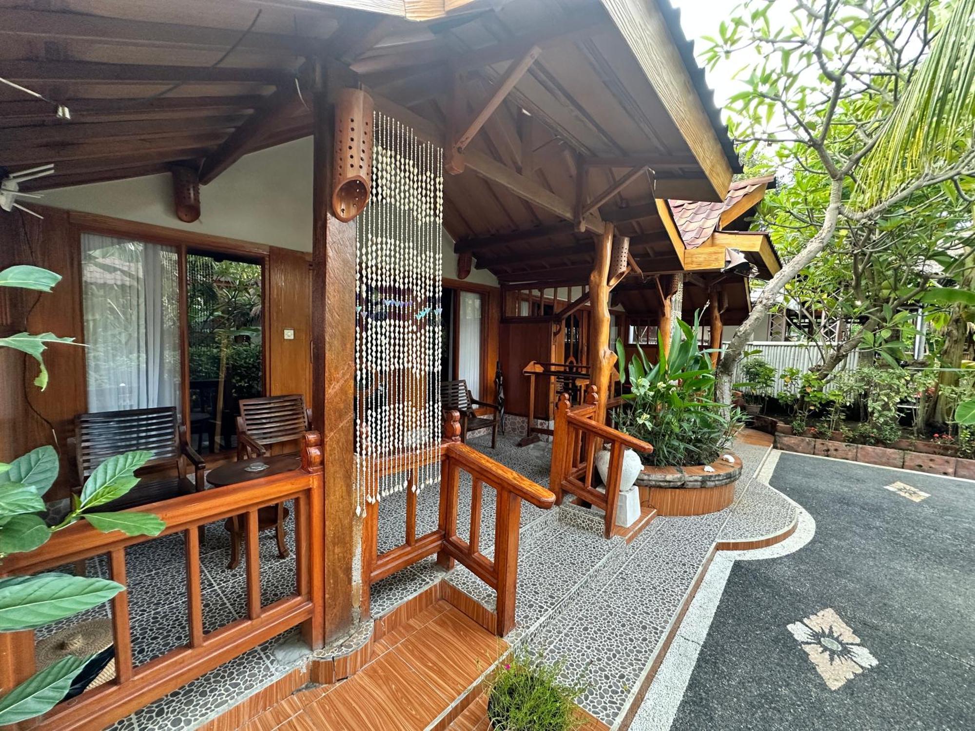 Sunny Rose Bungalows Gili Air - Adults Only 외부 사진