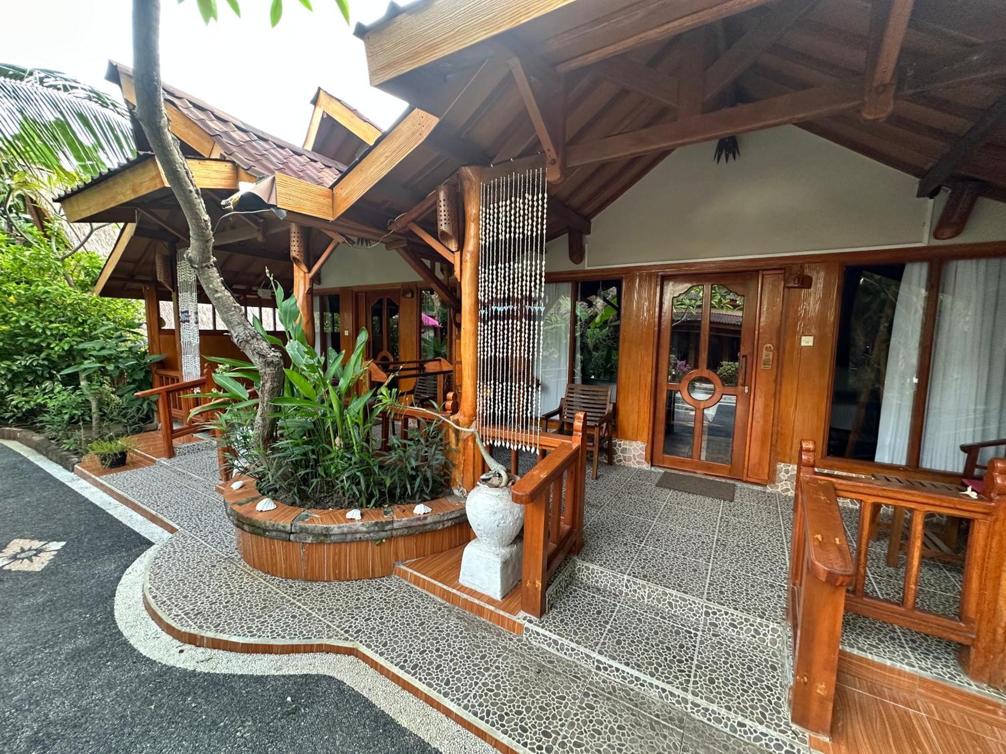 Sunny Rose Bungalows Gili Air - Adults Only 외부 사진